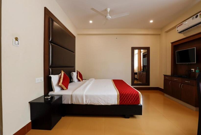 Hotel Pioneer Paradise Nāgercoil Εξωτερικό φωτογραφία