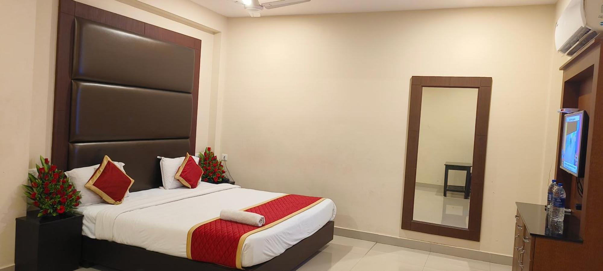Hotel Pioneer Paradise Nāgercoil Εξωτερικό φωτογραφία