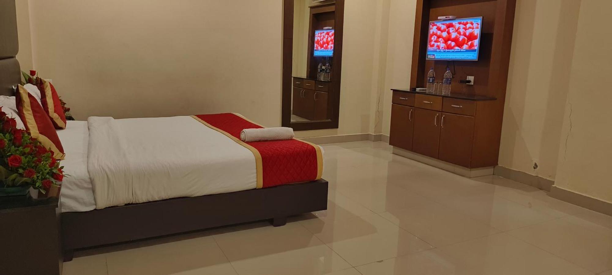 Hotel Pioneer Paradise Nāgercoil Εξωτερικό φωτογραφία